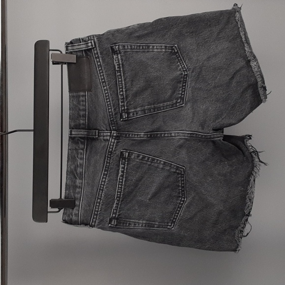 Everlane The Denim Short Black Distressed Shorts - Picture 8 of 9